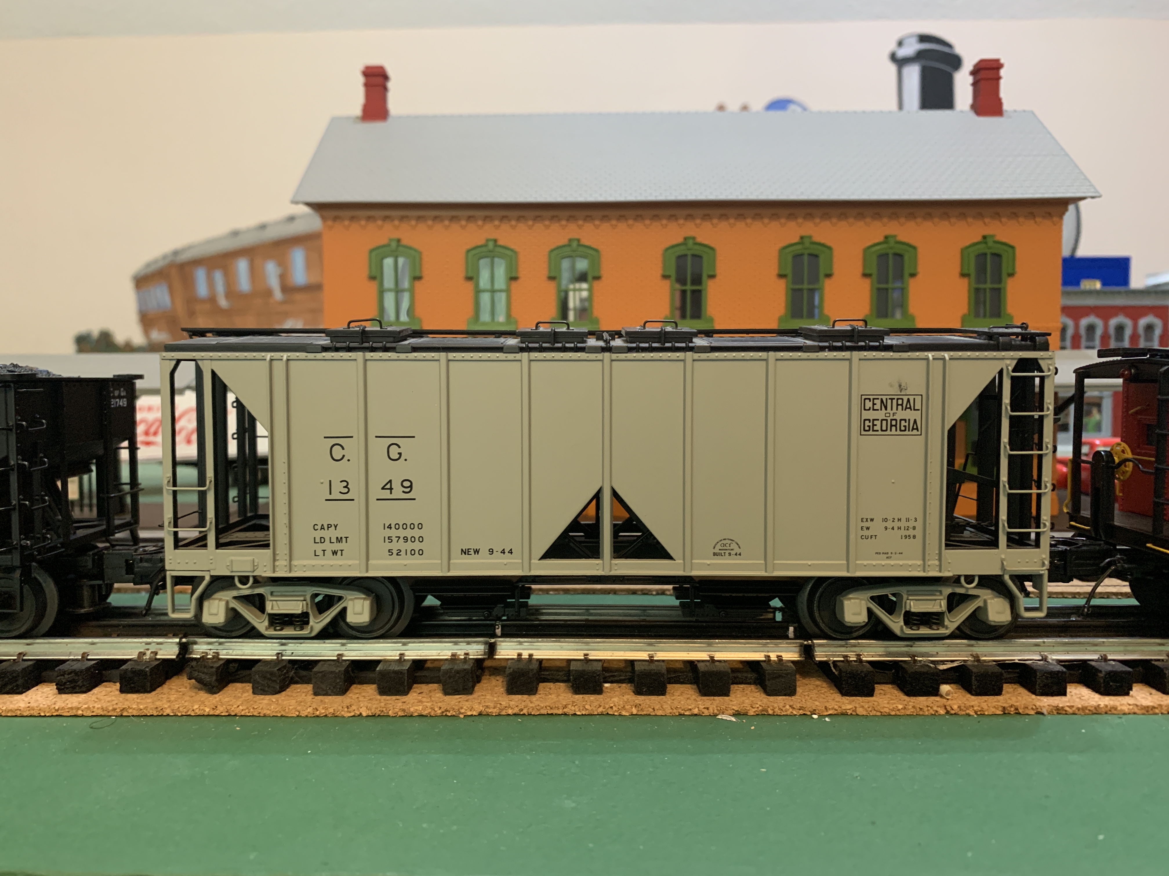 Central of Georgia 70 Ton Covered Hopper