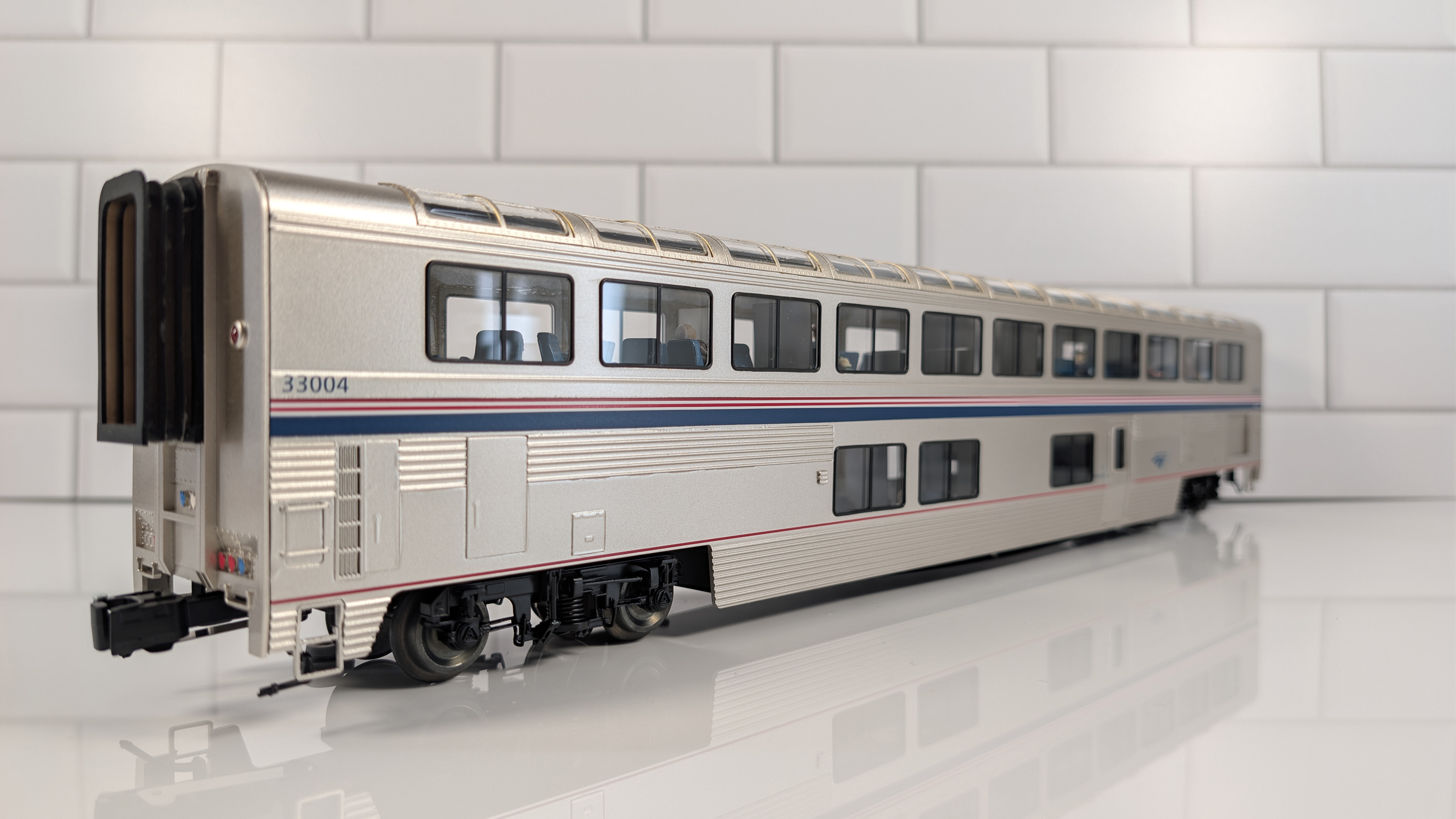 Amtrak Superliner Sightseer Lounge Phase 6 3R 