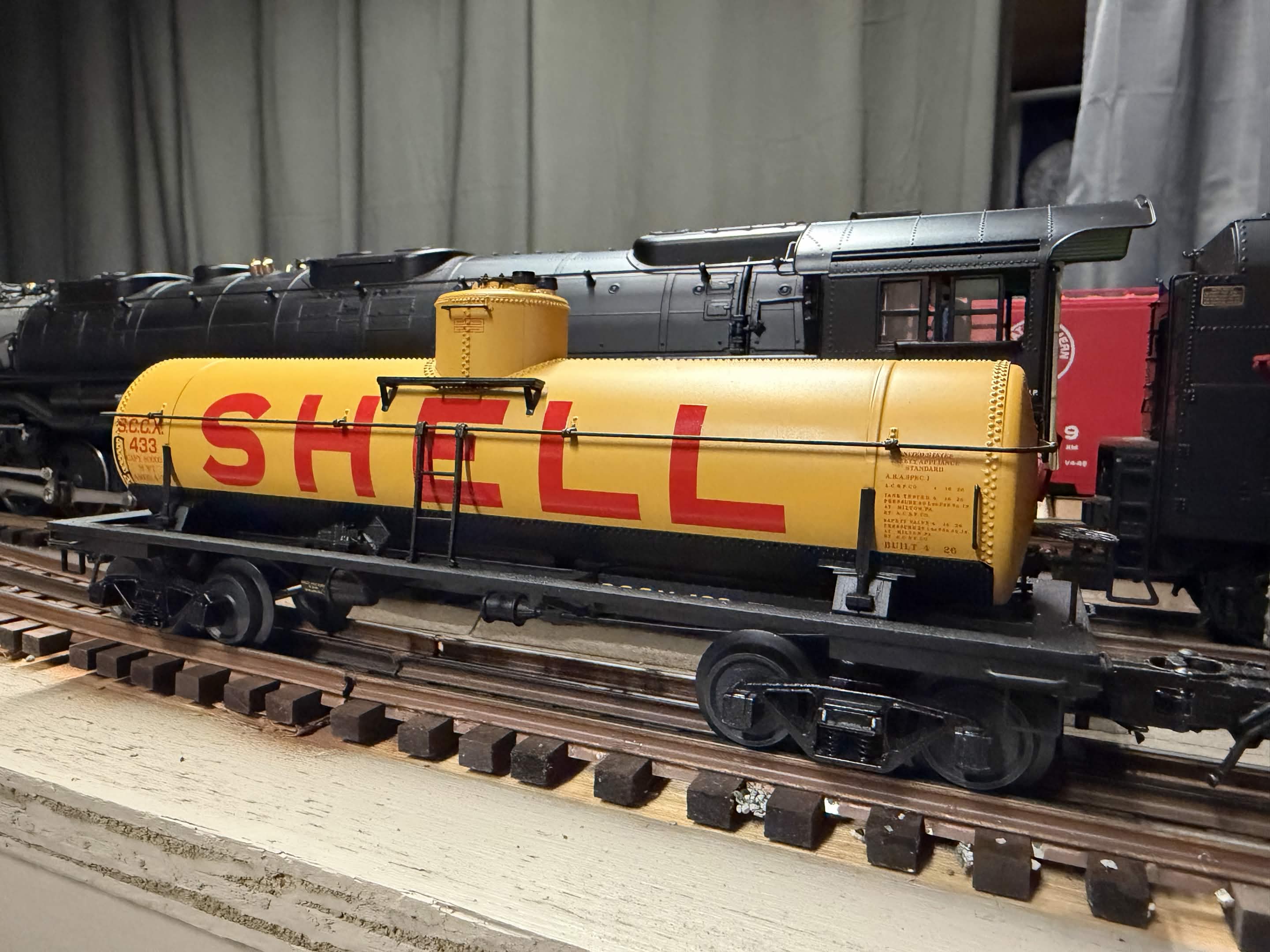 Shell 8k Gallon Tank Car