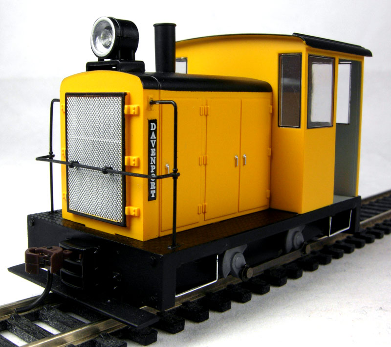 Unlettered 0-4-0 Side Rod Gas Mechanical (On30)