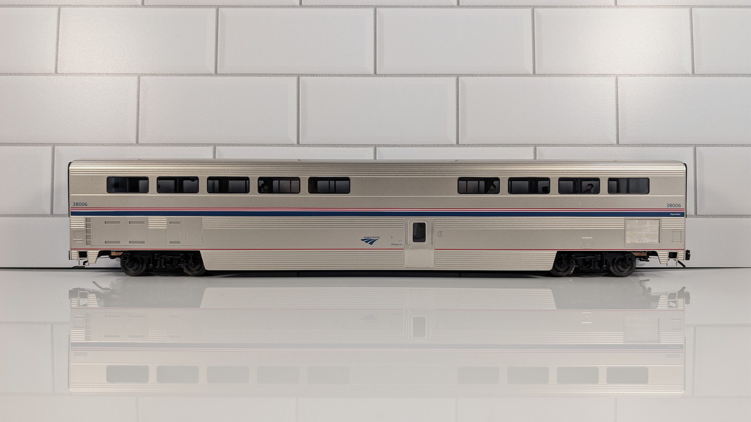 Amtrak Superliner Diner Phase 6